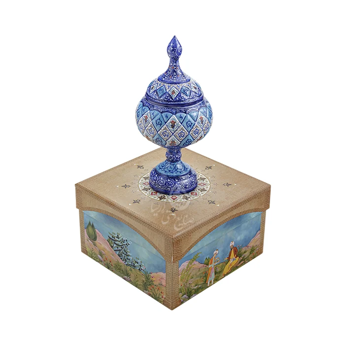 شکلات خوری 22 سانتی هنر دست هنرمندان اصفهانی در بسته بندی لاکچری