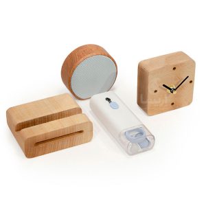 هدیه مینیمال چوبی شامل هولدر چوبی گوشی و ساعت مینیمال چوبی